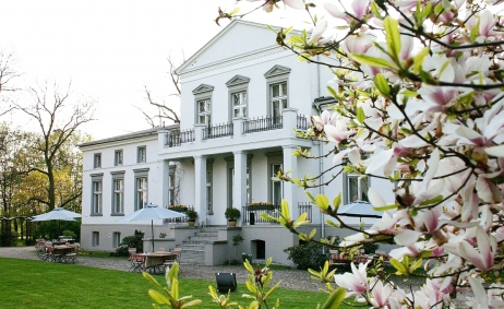 Sala weselna - Sale weselne - Dwór w Podstolicach - 5ee2535ae913cotwarciedworuaktualnosci.jpg - www.SalaDlaCiebie.com Sale weselne w Dwór Podstolice, Podstolice