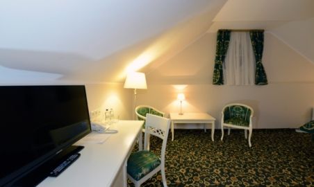 Sale weselne - Hotel Sobienie Królewskie Golf & Country Club - SalaDlaCiebie.com - 23