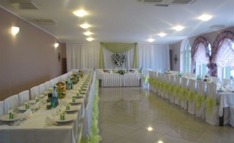 Sale weselne - Hotel i Restauracja Słowiańska - 516d1e4e1b67320101002123835_marian_210.jpg - SalaDlaCiebie.com