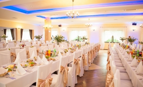 Sale weselne - Hotel & Restauracja PODZAMCZE - 59d35b6e3ed24900x700_false_5888a115a9a7apodzamcze_40.JPG - SalaDlaCiebie.com