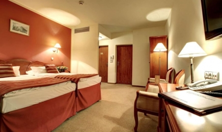 Sale weselne - Hotel Europejski - 5f4e4d06d03adeuropejskipokojapartament4888x660c.jpg - www.SalaDlaCiebie.com